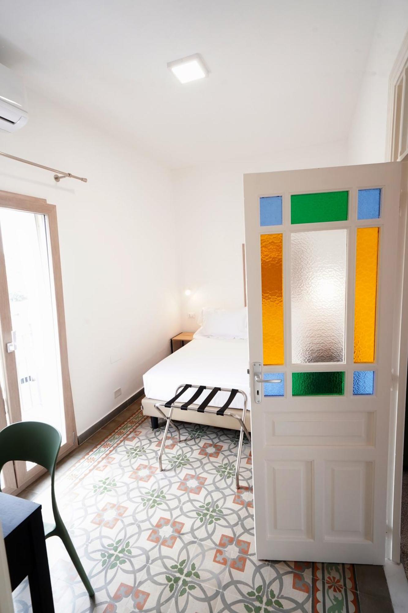Ducas Rooms And Suite Lascari Exterior foto